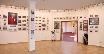 Den permanenta utställningen till Jaime Ortiz-Patiño inryms i medlemssalen. Foto: Martín Gutiérrez